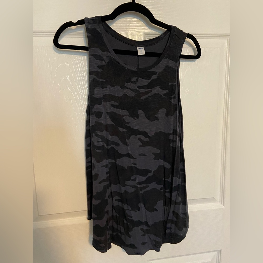 Old Navy Luxe Sz Medium Swing Tank - Black & Grey Camouflage